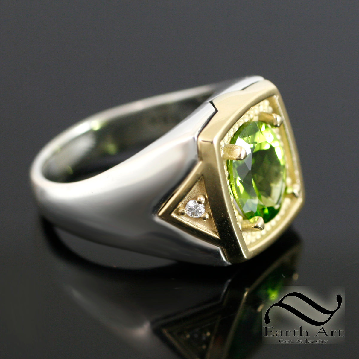 Mens peridot hot sale signet ring