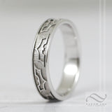 14k Own your Fear - Bat ring - Thinner 14k gold Version