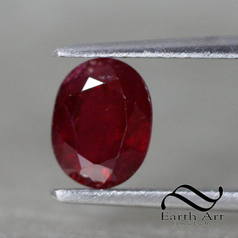 1.81 ct Natural Ruby - Loose red Oval 8x6
