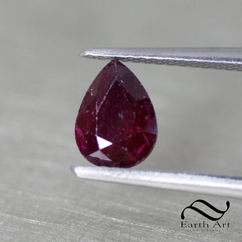 1.24 ct Natural Ruby - Loose red pear 8x6