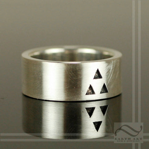 It's Dangerous to Go Alone - Triforce Wedding Band - Sterling Silver